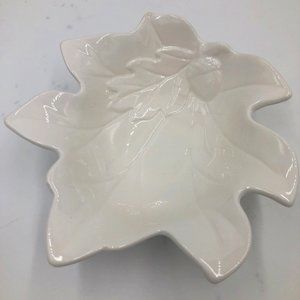 Single Leaf Serving Dish